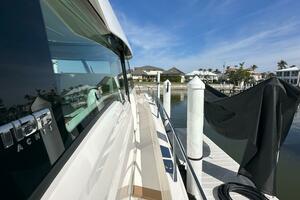 2025 Tiara Yachts 60 EX - Starboard Side Deck