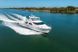 Seanote 2005 Queenship 72 Rayburn CPMY Yacht For Sale in Jupiter FL