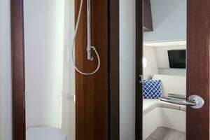 43ft Jupiter Yacht For Sale