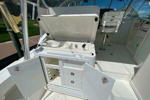 Tropical High 33ft Rampage Yacht For Sale Tropical High 33ft Rampage Yacht For Sale