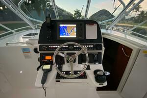 Tropical High 33ft Rampage Yacht For Sale Tropical High 33ft Rampage Yacht For Sale