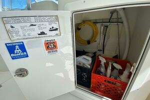 Tropical High 33ft Rampage Yacht For Sale Tropical High 33ft Rampage Yacht For Sale