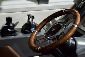 62ft Azimut Yacht For Sale 62ft Azimut Yacht For Sale