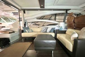 62ft Azimut Yacht For Sale 62ft Azimut Yacht For Sale