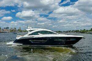 2017 Cruisers Yachts 60 Cantius Yacht For Sale in Fort Lauderdale FL