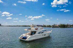 ALISA 2004 Azimut 62 Yacht For Sale in Miami Beach FL