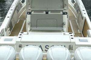 SEASOKI 2022 Pursuit S 428 Yacht For Sale in Fort Lauderdale FL