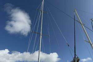 1985 Endeavour 42 thumbnail 21