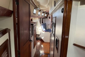 WILD THING 44ft Morgan Yacht For Sale