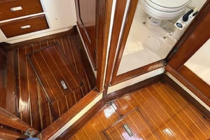 WILD THING 44ft Morgan Yacht For Sale