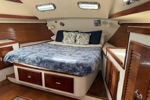 WILD THING 44ft Morgan Yacht For Sale