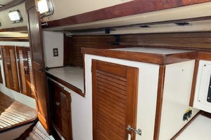 WILD THING 44ft Morgan Yacht For Sale