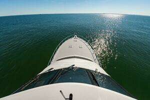 2008 Hatteras 64 Enclosed Bridge thumbnail 29