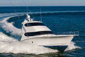 2008 Hatteras 64 Enclosed Bridge thumbnail 9
