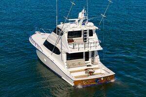 2008 Hatteras 64 Enclosed Bridge thumbnail 79