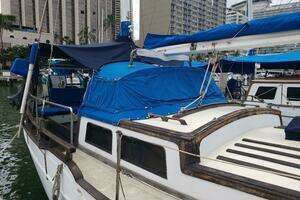 1977 Hardin Sea Wolf Masthead Ketch thumbnail 10