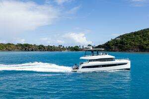 2021 Fountaine Pajot MY44 thumbnail 16