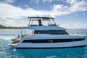2021 Fountaine Pajot MY44 thumbnail 32