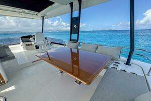 2021 Fountaine Pajot MY44 thumbnail 59