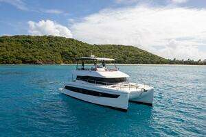 2021 Fountaine Pajot MY44 thumbnail 25