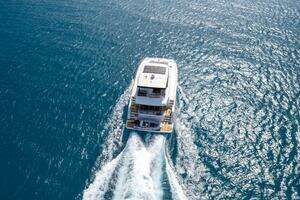 2021 Fountaine Pajot MY44 thumbnail 14