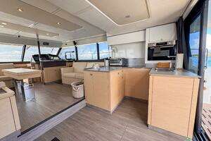 2021 Fountaine Pajot MY44 thumbnail 51