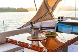 CHAMPAGNE HIPPY 85ft Oyster Yachts Yacht For Sale