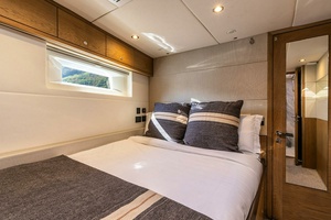 CHAMPAGNE HIPPY 85ft Oyster Yachts Yacht For Sale