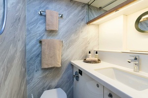 CHAMPAGNE HIPPY 85ft Oyster Yachts Yacht For Sale