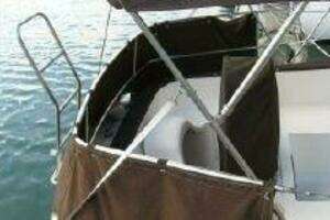 1981 Newport C and C Sloop thumbnail 7