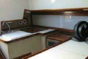 1981 Newport C and C Sloop thumbnail 16