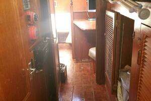 1982 Endeavour 43 CC thumbnail 14