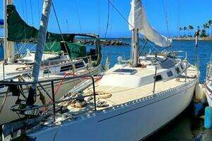 1986 J Boats Masthead Sloop thumbnail 4