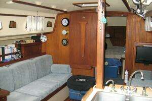 35ft Island Packet Yacht For Sale