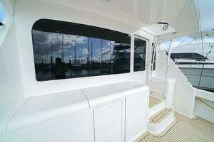 2007 Viking 45 Convertible thumbnail 25