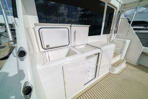 2007 Viking 45 Convertible thumbnail 26