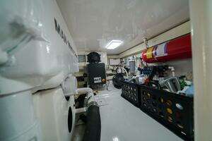 2007 Viking 45 Convertible thumbnail 58