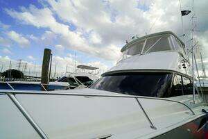 2007 Viking 45 Convertible thumbnail 63