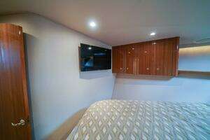 2007 Viking 45 Convertible thumbnail 15