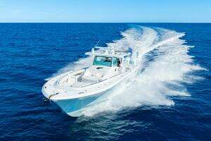 2024 HCB 53 Suenos RXV thumbnail 51