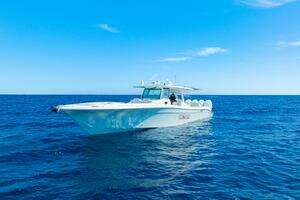 2024 HCB 53 Suenos RXV thumbnail 1