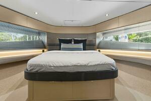 ABOVE DECK 60ft Princess Yacht For Sale