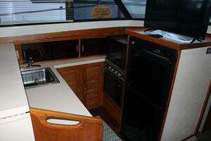 1986 Mainship 40' Double Cabin thumbnail 11