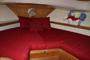 1986 Mainship 40' Double Cabin thumbnail 15