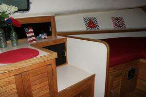 1986 Mainship 40' Double Cabin thumbnail 14