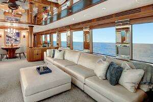 2005 Hatteras thumbnail 7