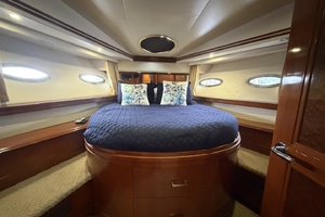 Seas The Day 56ft Carver Yacht For Sale
