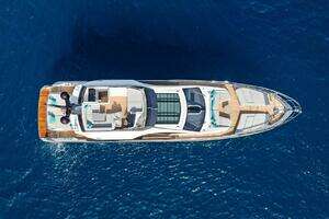 2022 Azimut S8 thumbnail 6
