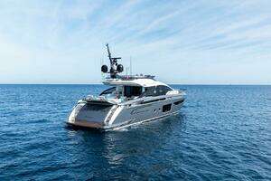 2022 Azimut S8 thumbnail 4