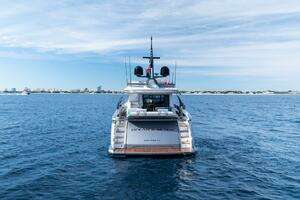 2022 Azimut S8 thumbnail 3